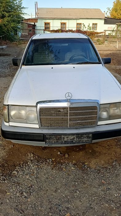 Продам Мерседес 124
