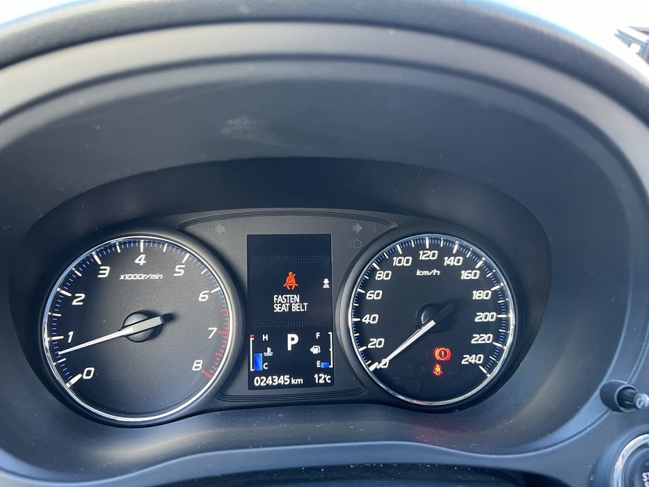 Продам автомобиль Мицубиси аутландер