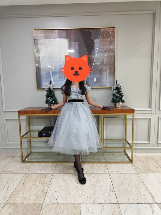 Продам шикарное платье на девочку