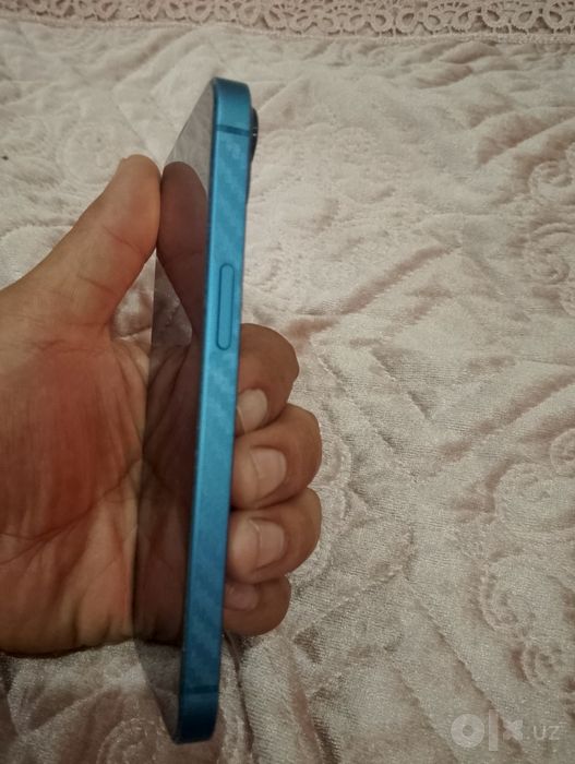 Iphone 13 ideal holatda