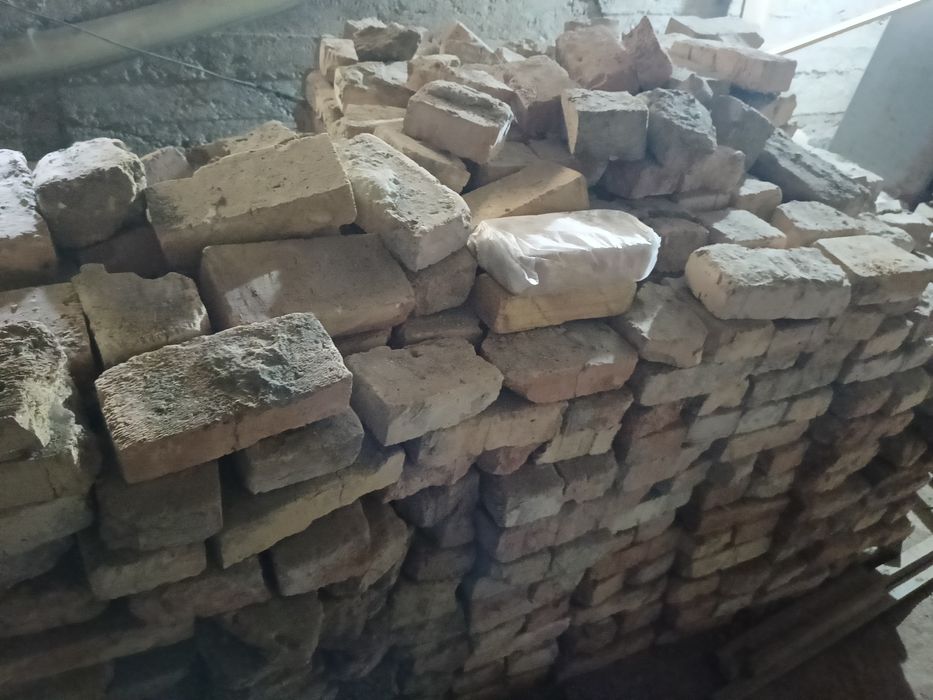 Кирпичи в хорошего качества