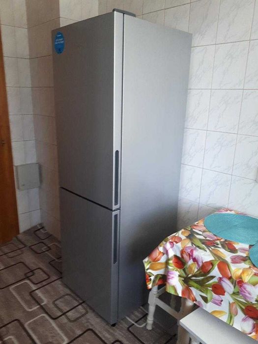Inchiriez apartament 3 camere , mobilat și utilat, confort 1, ultracentral