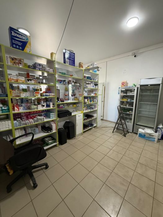 Продаеться аптека
