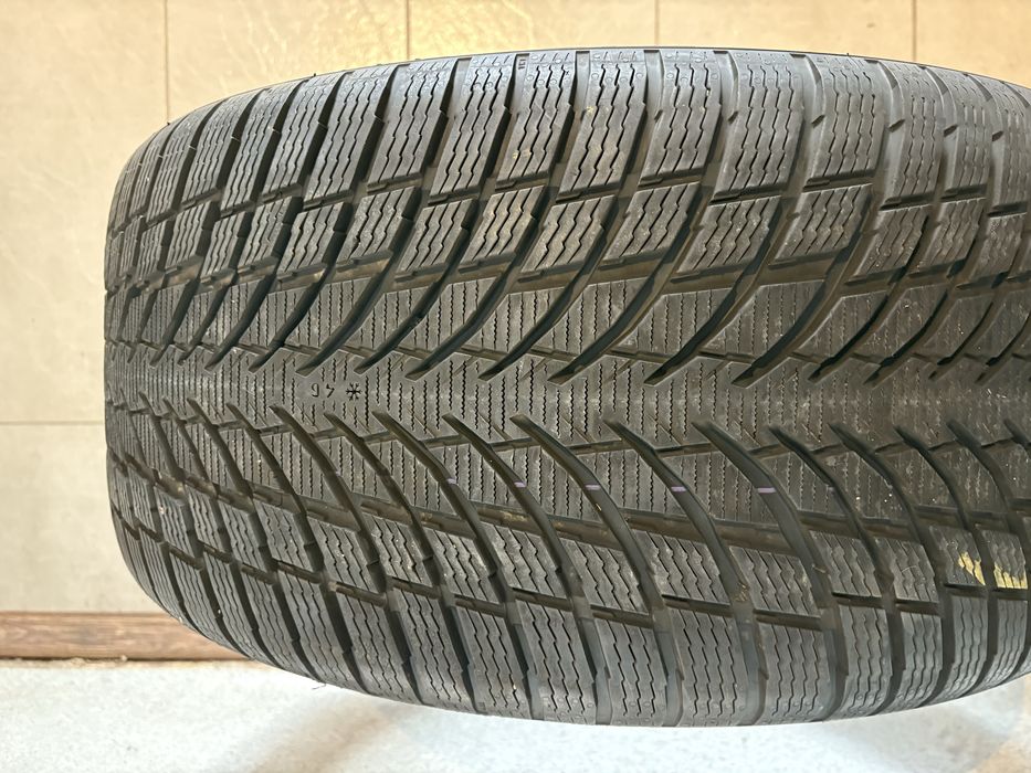 Nokian Snowproof P 255/40/19 275/40/19