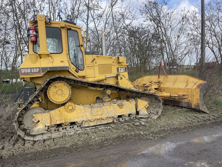 Vand buldozer catererpillar D5H LGP seria 2