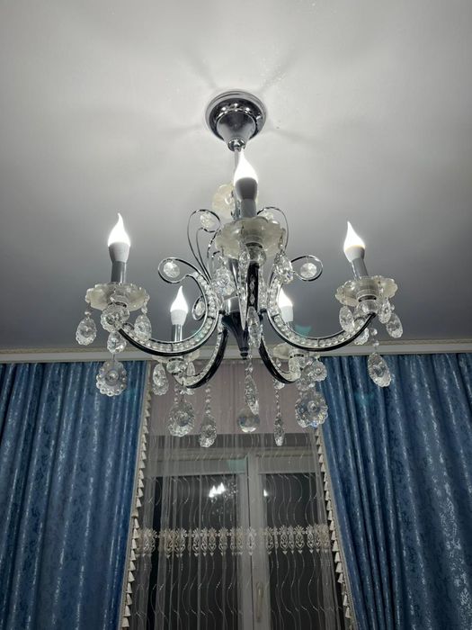 Продам люстра 4 вида