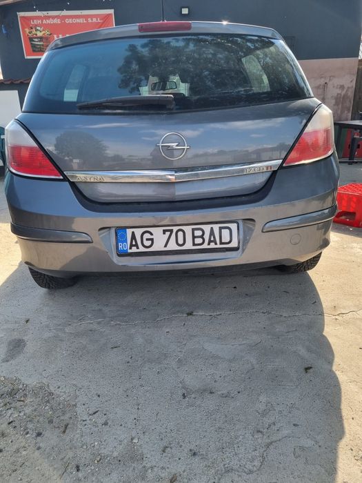 De vanzare Astra H