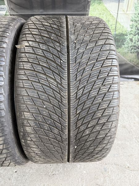 305/30/21 MICHELIN 2бр