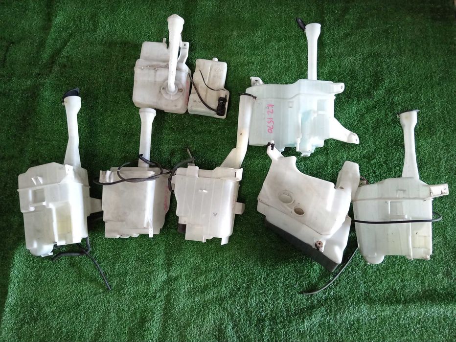 Бочок Омывателя Оригинал Тойота Хонда Ниссан Митсубиши