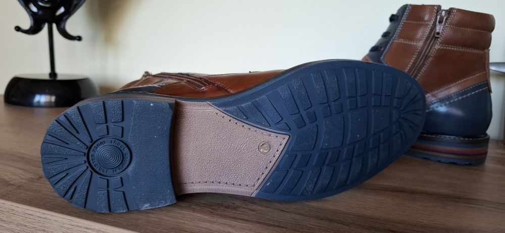 Зимни обувки Dockers 42