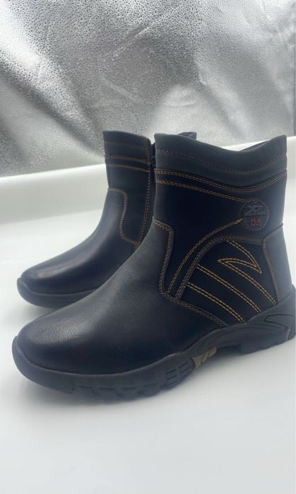 Все обувь по 5000тг