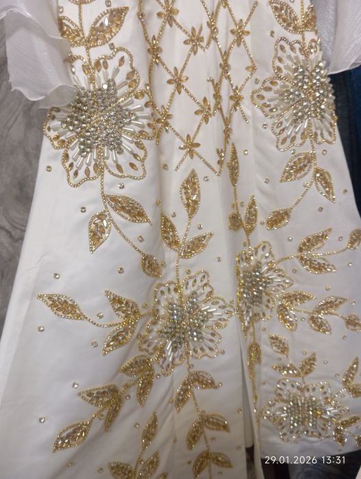 Келин салом учун ансамбль сотилади