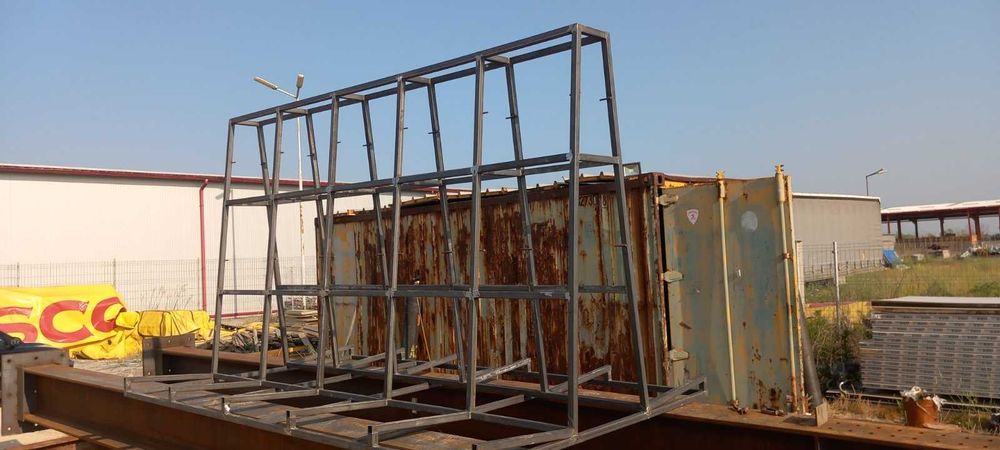 Пирамида за дограма