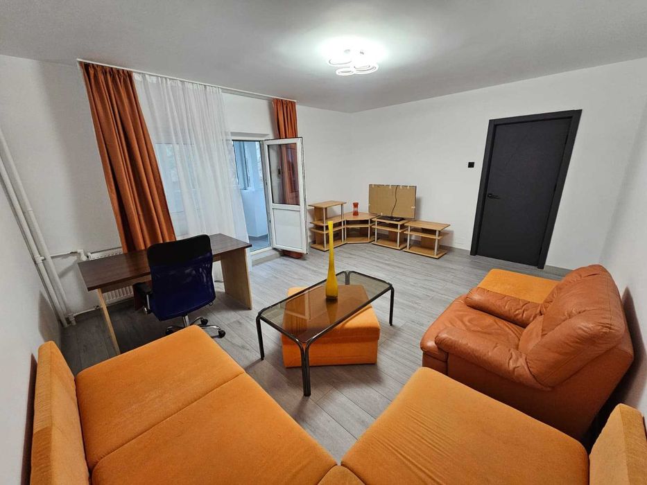 Inchiriez apartament 2 camere zona Prosper cu loc de parcare
