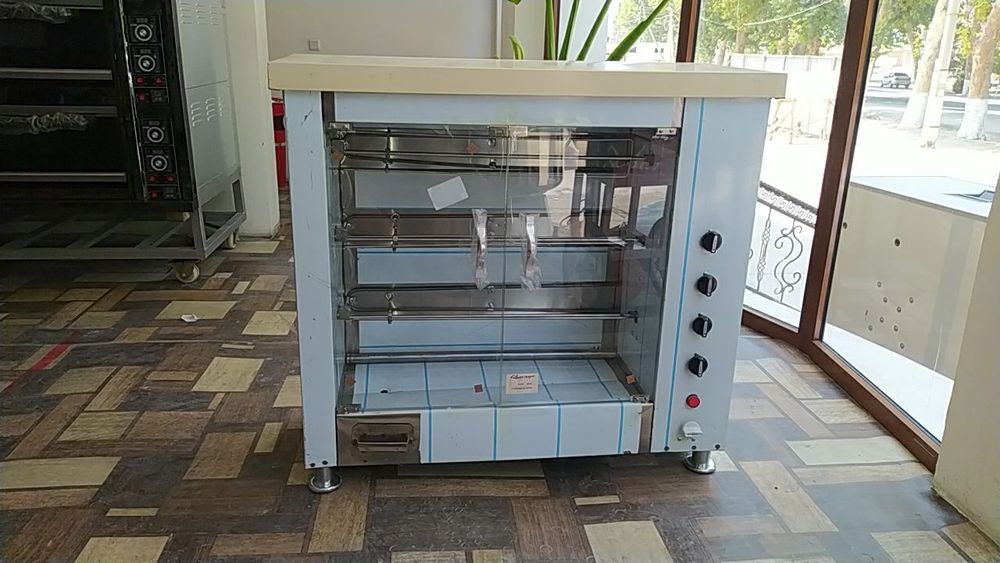 Gril. Aparat  Gril  3 Sixli  Tokda va Gazda ishlaydi Garantya 1 yil