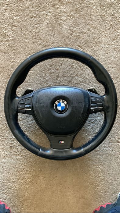 М волан с пера Бмв 5 серия ф10/11 (m volan pera bmw f10/11)