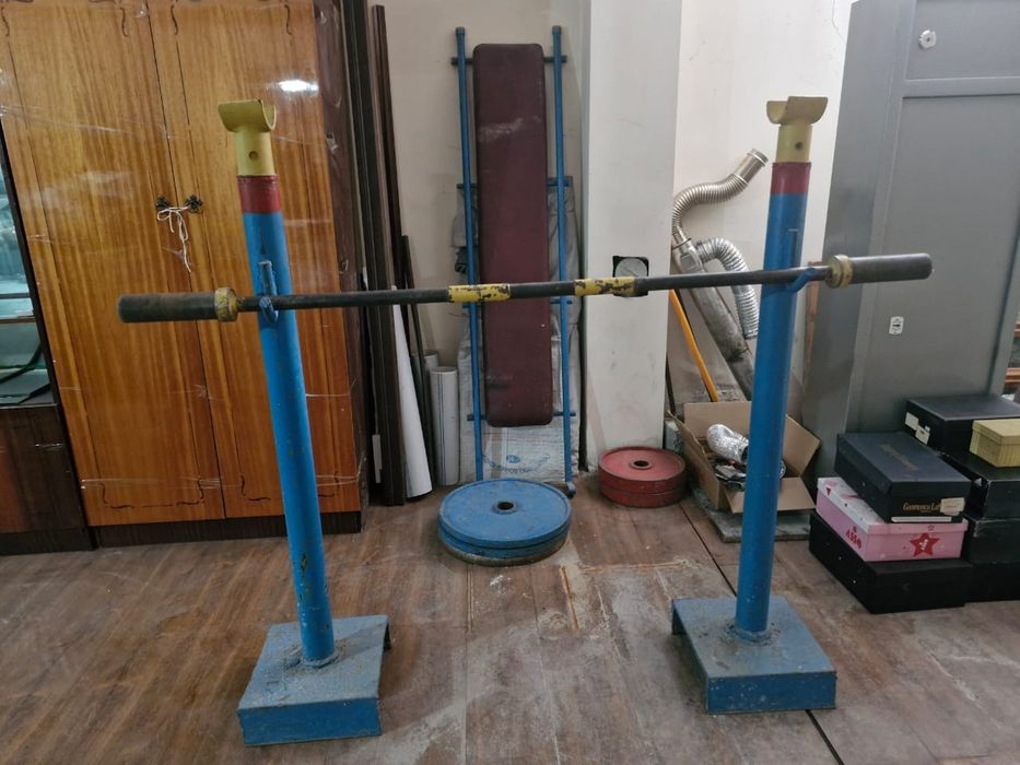 Советская Штанга со стойкой и блинами