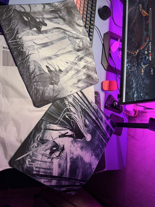 Продам игровые коврики Logitech оригинал