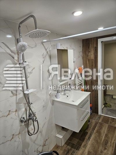 Дава се под наем Къща в с. Граматиково, Област Бургас - 120 кв.м за 500 € - Снимка #4