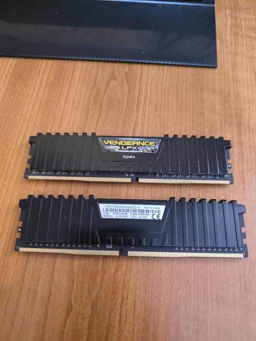 RAM Corsair Vengeance LPX DDR4 16GB (2x8GB) 2400MHz