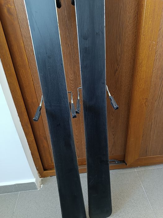 Skiuri Atomic Nomad 164