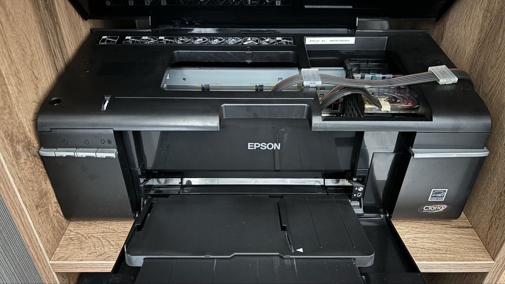 Продам принтер Epson P50 печатает отлично установлен СНПЧ