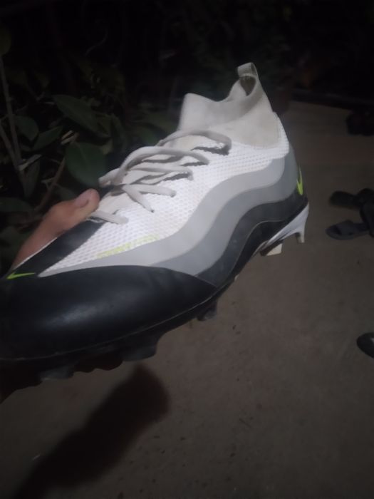 Butsi Nike air zoom oxirgi model