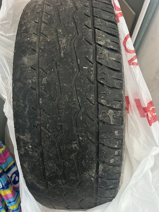 Продам резину Maxxis