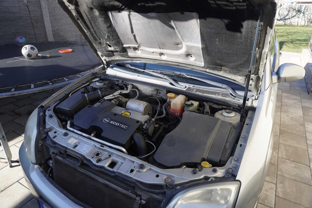 Opel Vectra C 2.0 DTI 2004