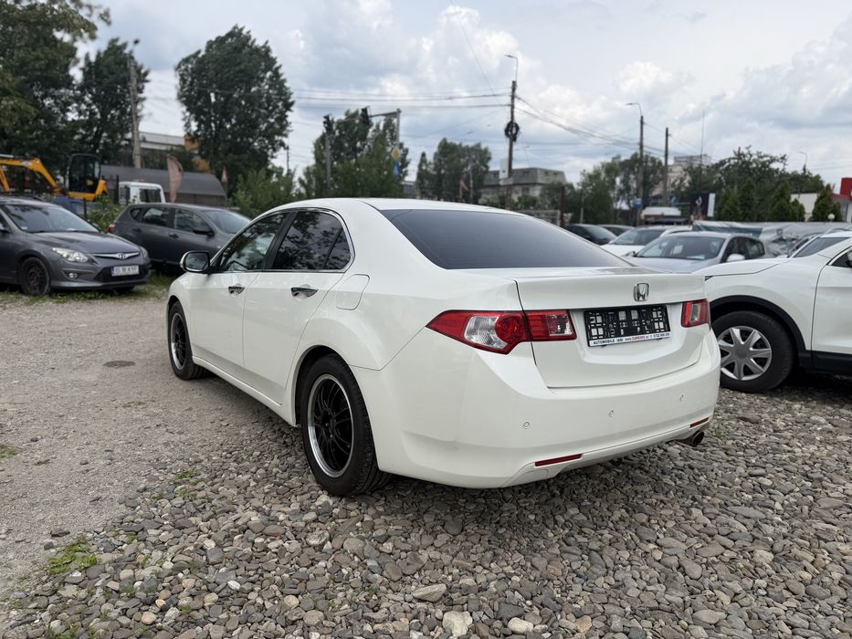 HONDA Accord 2011 — imagine 3