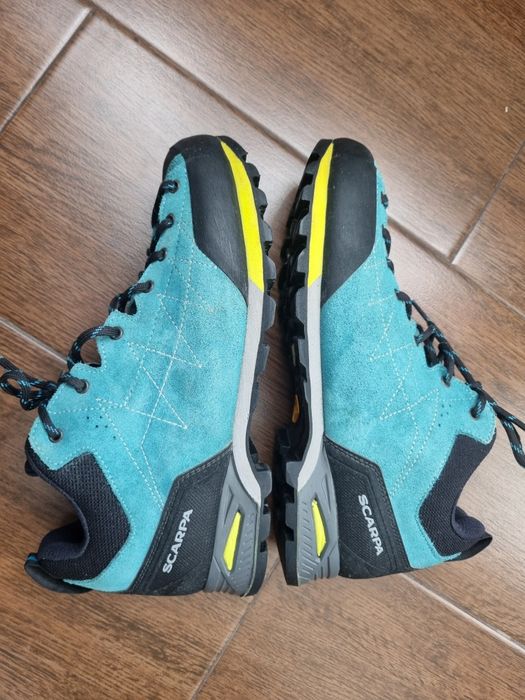 Scarpa Zodiak mărimea 40
