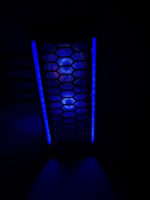 Gaming PC Ryzen 5 5600 + RTX 3060 12GB + 16GB RAM