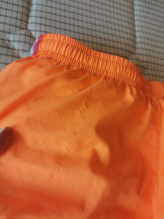 Pantaloni scurti Nike dry fit 128-137 (8-10 ani