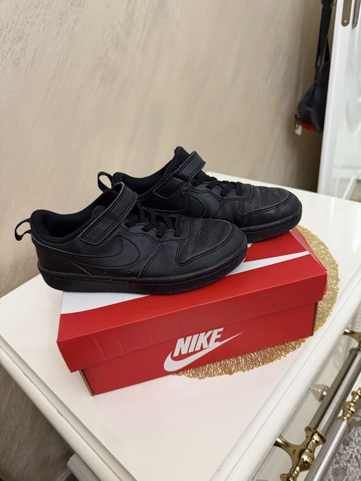 Nike obuvki detski