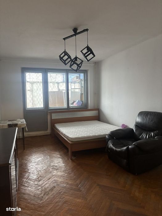 Apartament 2 camere decomandat Școala 7