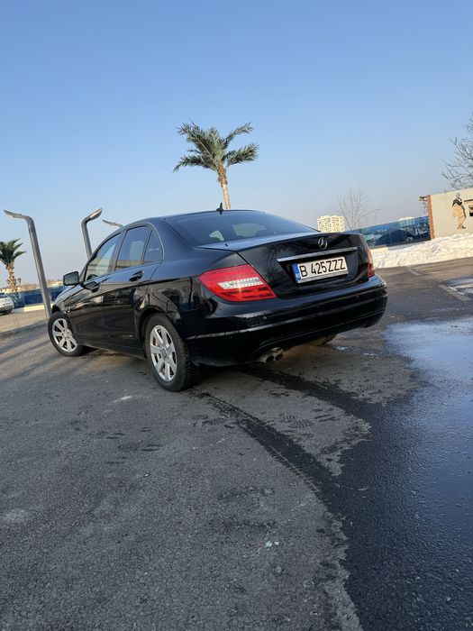 Vand Mercedes c180