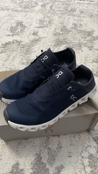 Кроссовки ON новые 41рр