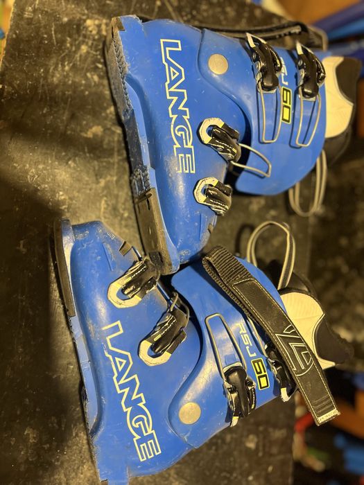 Ски обувки цени до 50 лв