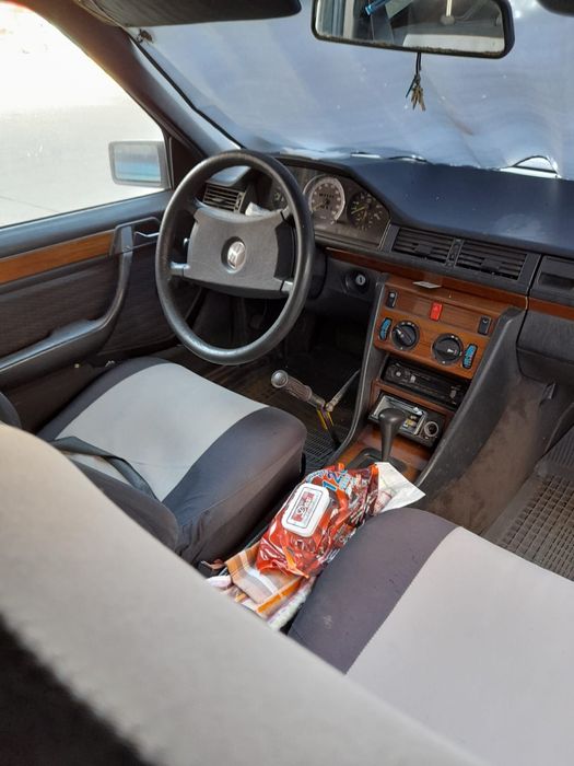 Vând Mercedes 124, 250 D, an 1991