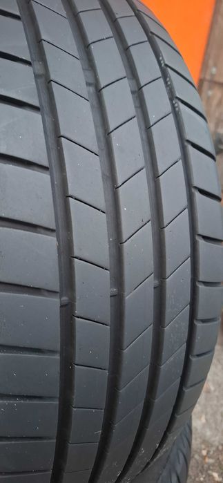 2бр. 205/55/16 Bridgestone 7mm грайфер, дот 21г. Безплатен монтаж