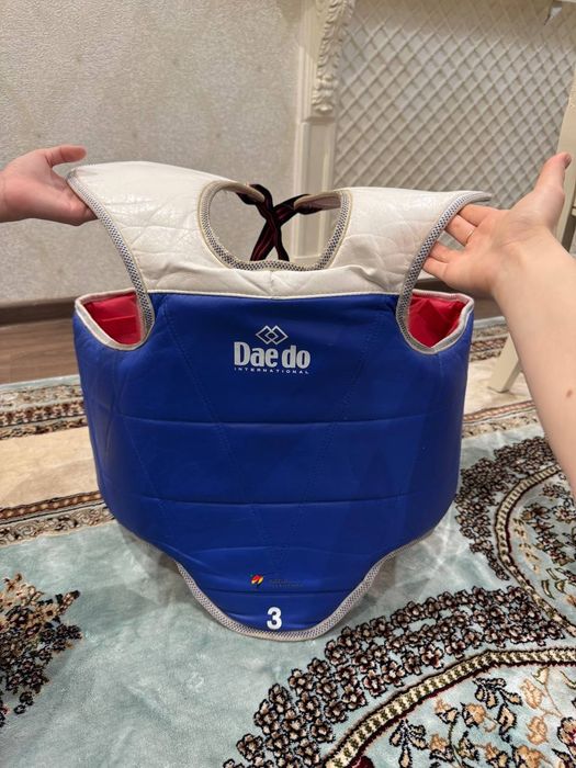 Протектор для таэквандо оригинал