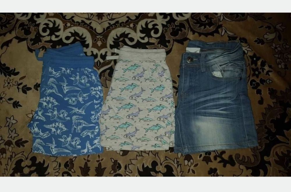 Lot pantaloni scurți baieti, 9-10 ani