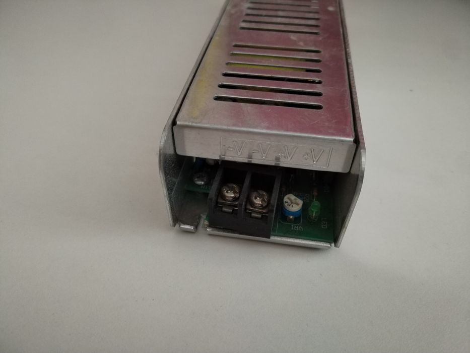 блок питания для светодиодной ленты