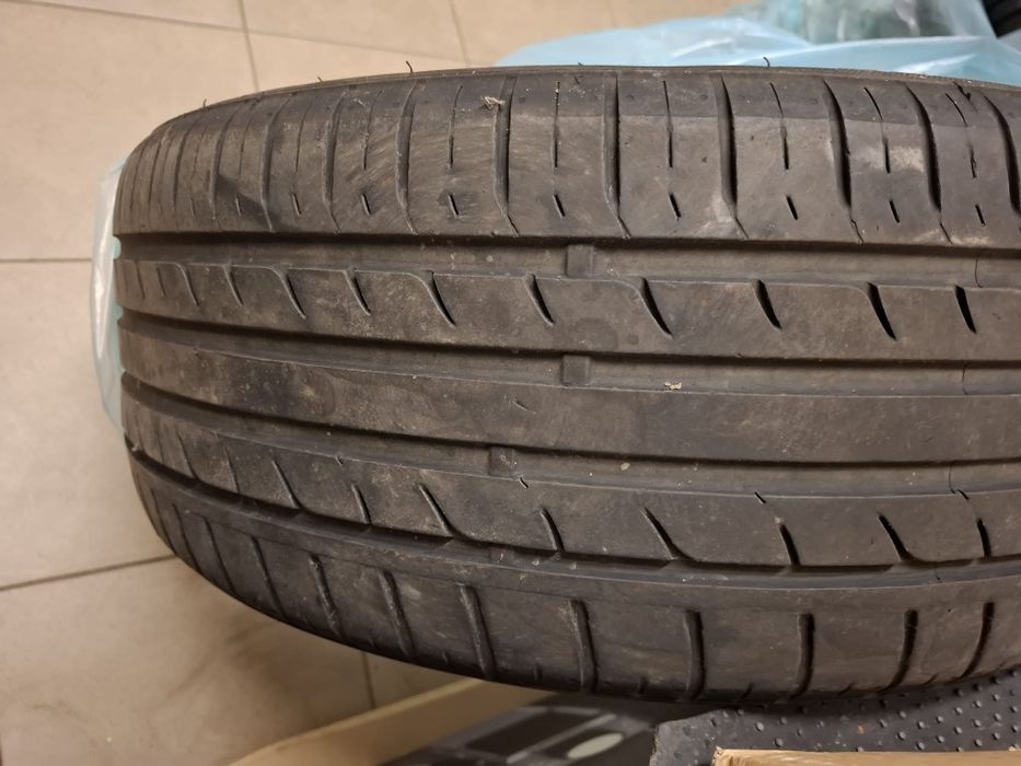 Cauciucuri Solus 4s HA32 225/45 R19 M+S stare foarte buna, fabricat