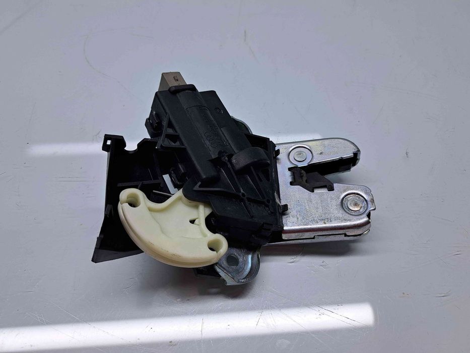 Broasca haion Volkswagen Passat B7 (362) [Fabr 2010-2014] 4F5827505D