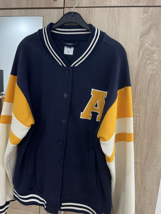 Чисто ново яке обличано точно 1 път