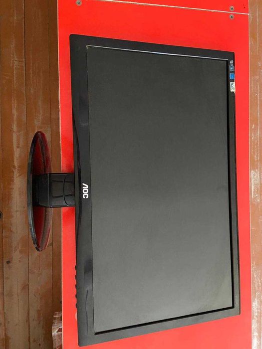 Monitor soiladi AOC 24 3d rejim