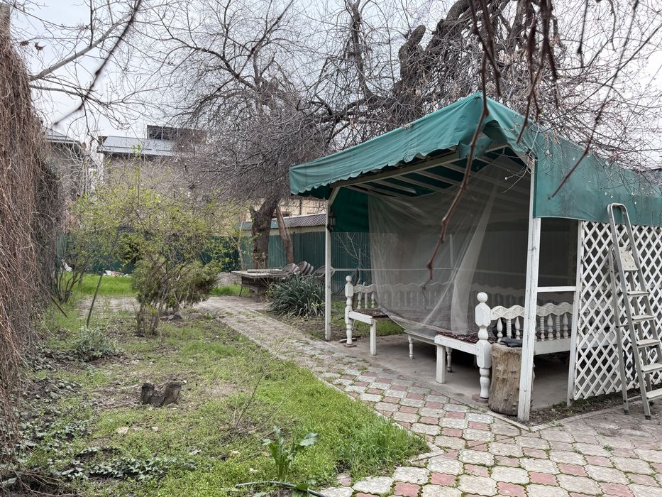 Участок 4,2 сотки.Эски Сарикул.Фасад 9 метров.