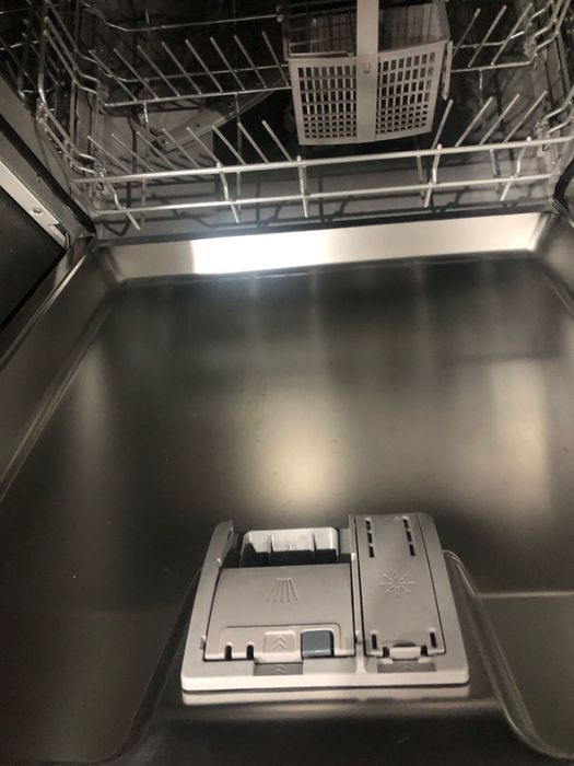 Посудомоичная машина Bosch