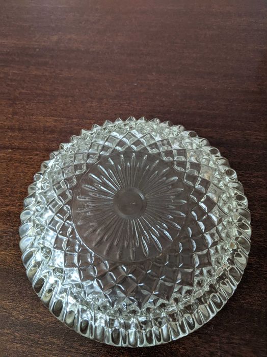 Стъклени пепелници